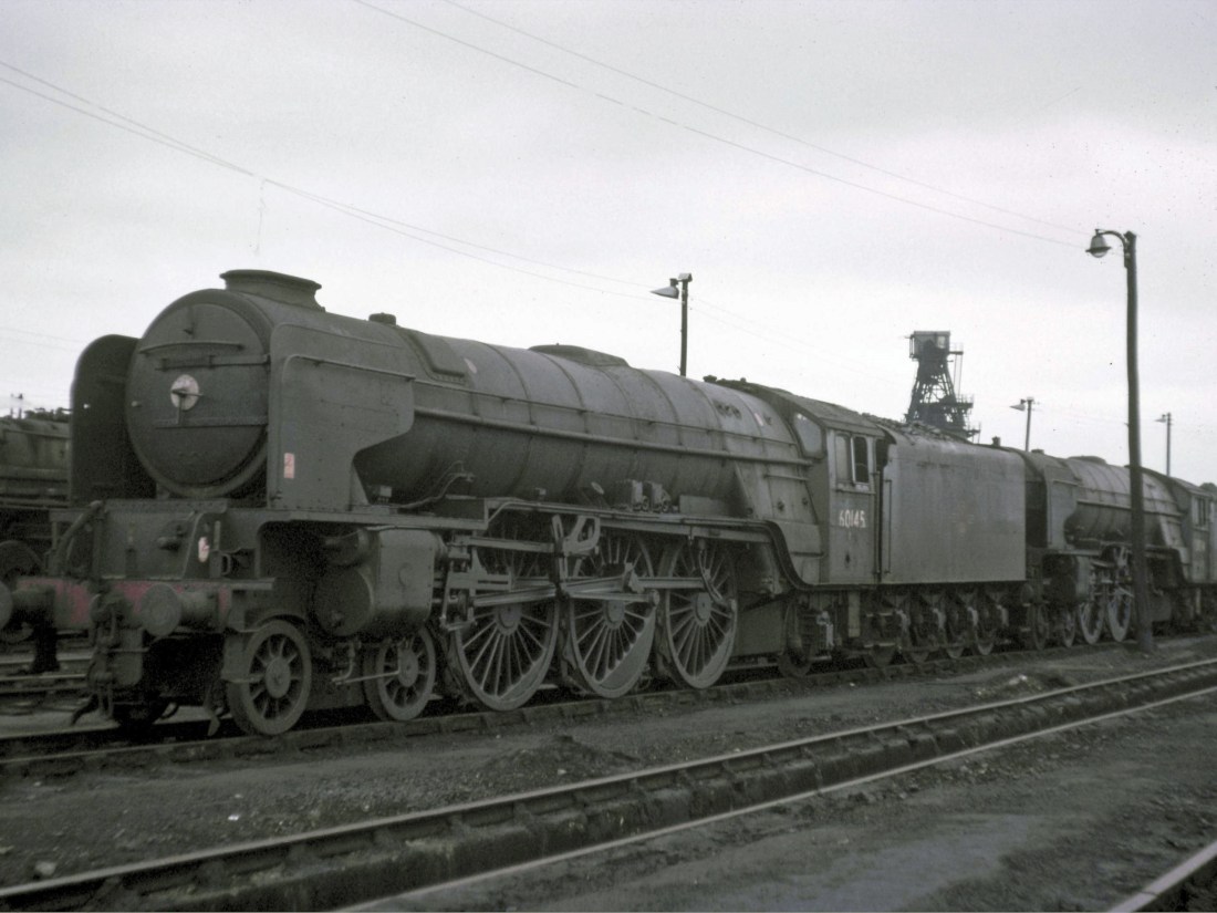 60145 60129 York July 1966.jpg