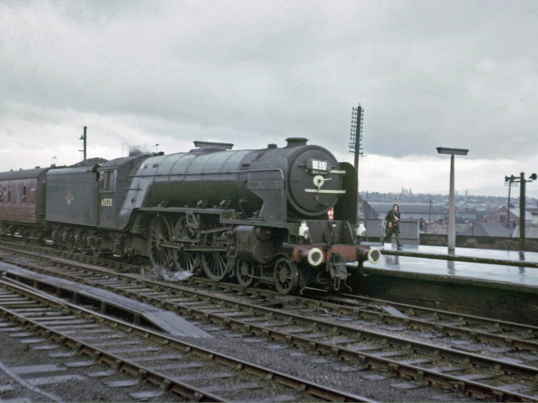 60528 Carlisle April 1966.jpg