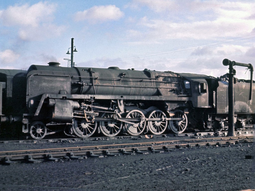 9F 92000 – 92250 2-10-0 BR Standard Class 9 – Preserved British Steam ...