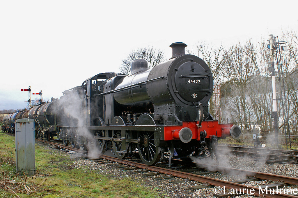 44422 at Ramsbottom ELR - Jan 2007.jpg