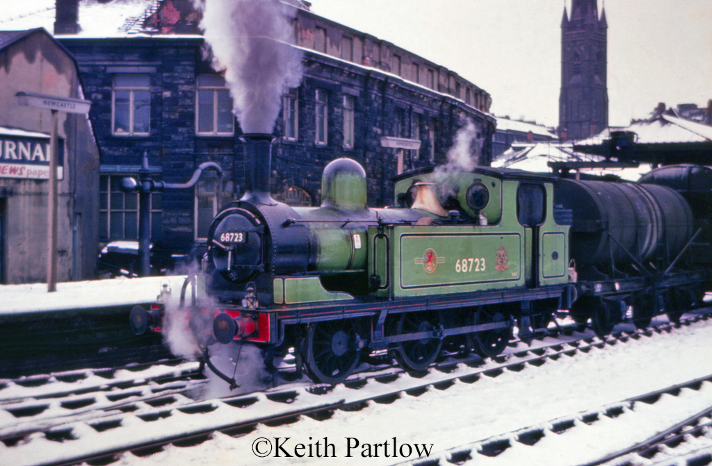 68723 at Newcastel in NER livery in February 1963. It was withdrawn from service in September 1963 and scrapped.jpg