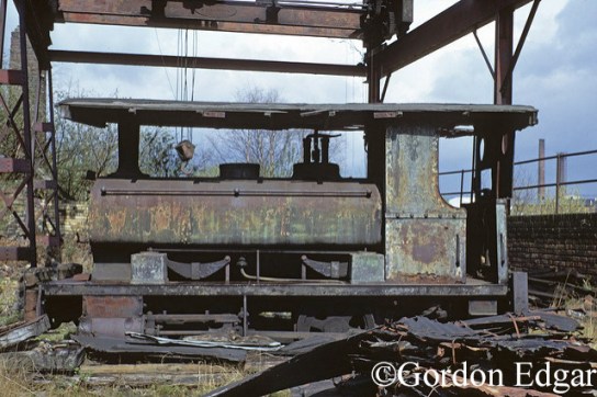 AB 1081 at Players, Clydach, Glamorgan - April 1973.jpg