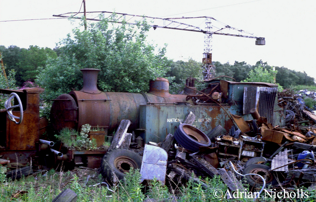 Andrew Barclay 1245 at at Thomas Muir's Easter Balbeggie scrapyard - June 1993.jpg