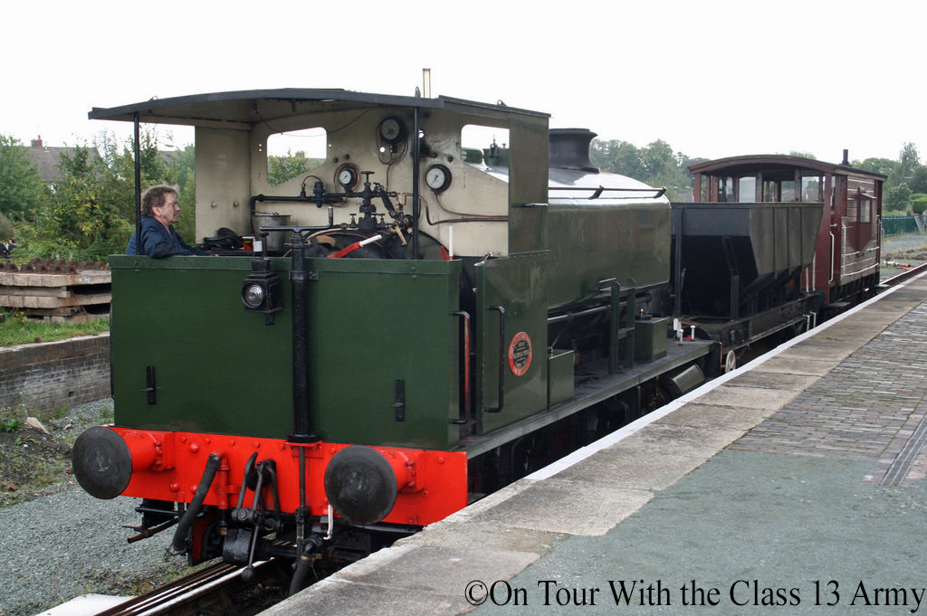 Andrew Barclay 2261 at Oswestry - September 2016.jpg