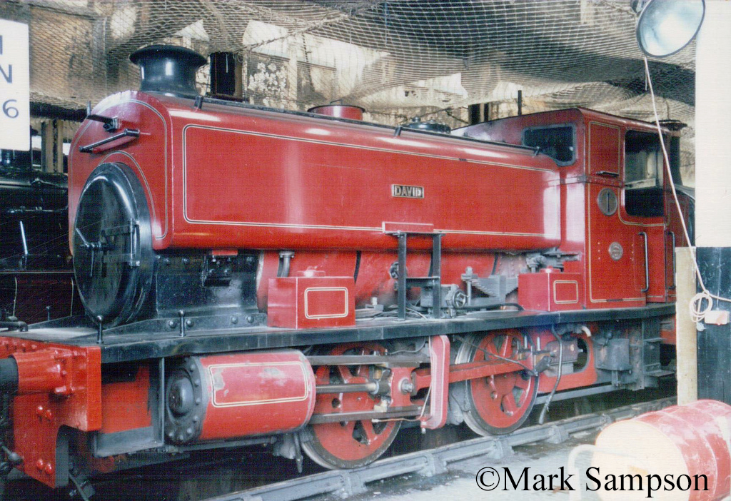 Andrew Barclay 2333 at Steamtown, Carnforth - July 1989.jpg