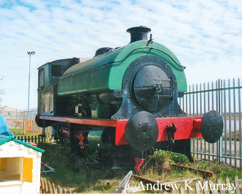 Hawthorn Leslie 3718 at Kemsley - April 2004 - I think this is 3718 not used.jpg