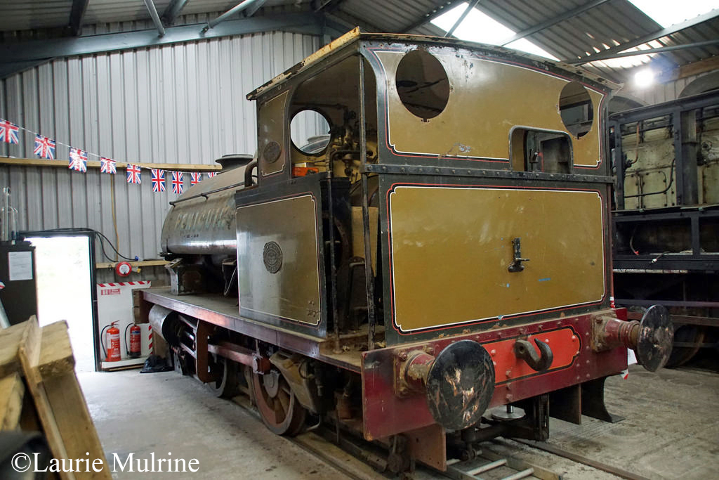 Hawthorn Leslie 3799 at Aln Valley Railway - August 2017.jpg