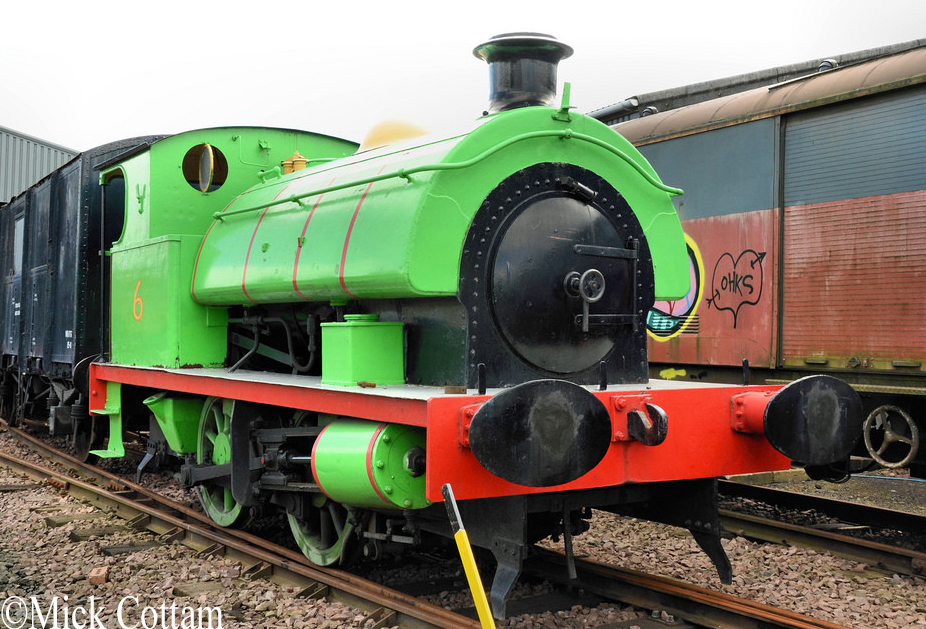HL 3640  Bo'ness & Kinneil Railway   June 2014.jpg