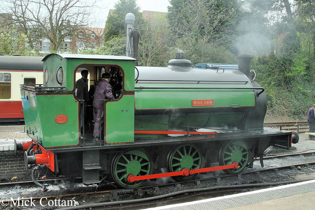 Hunslet 1982 North Norfolk Railweay April 2010.jpg