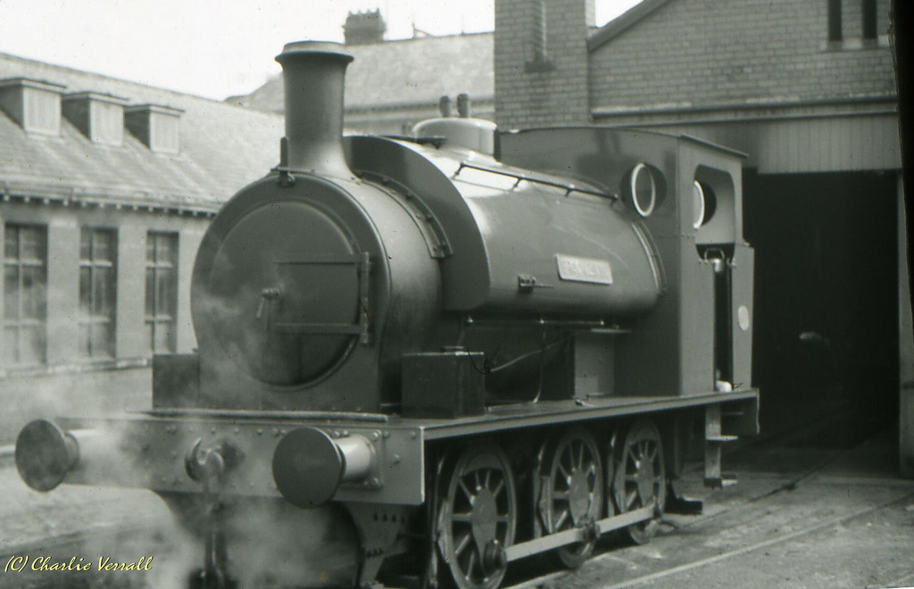 Hunslet 2387 at Lightcliff - June 1965.jpg