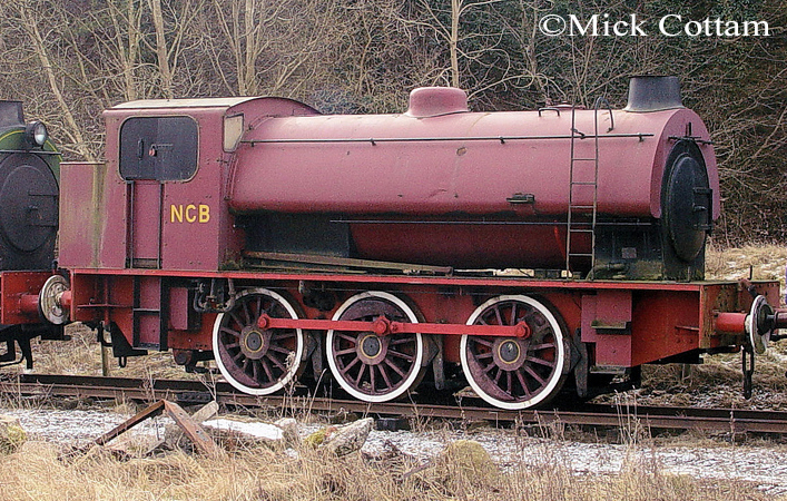 Hunslet 3168 Embsay & Bolton Abbey March 2010.jpg