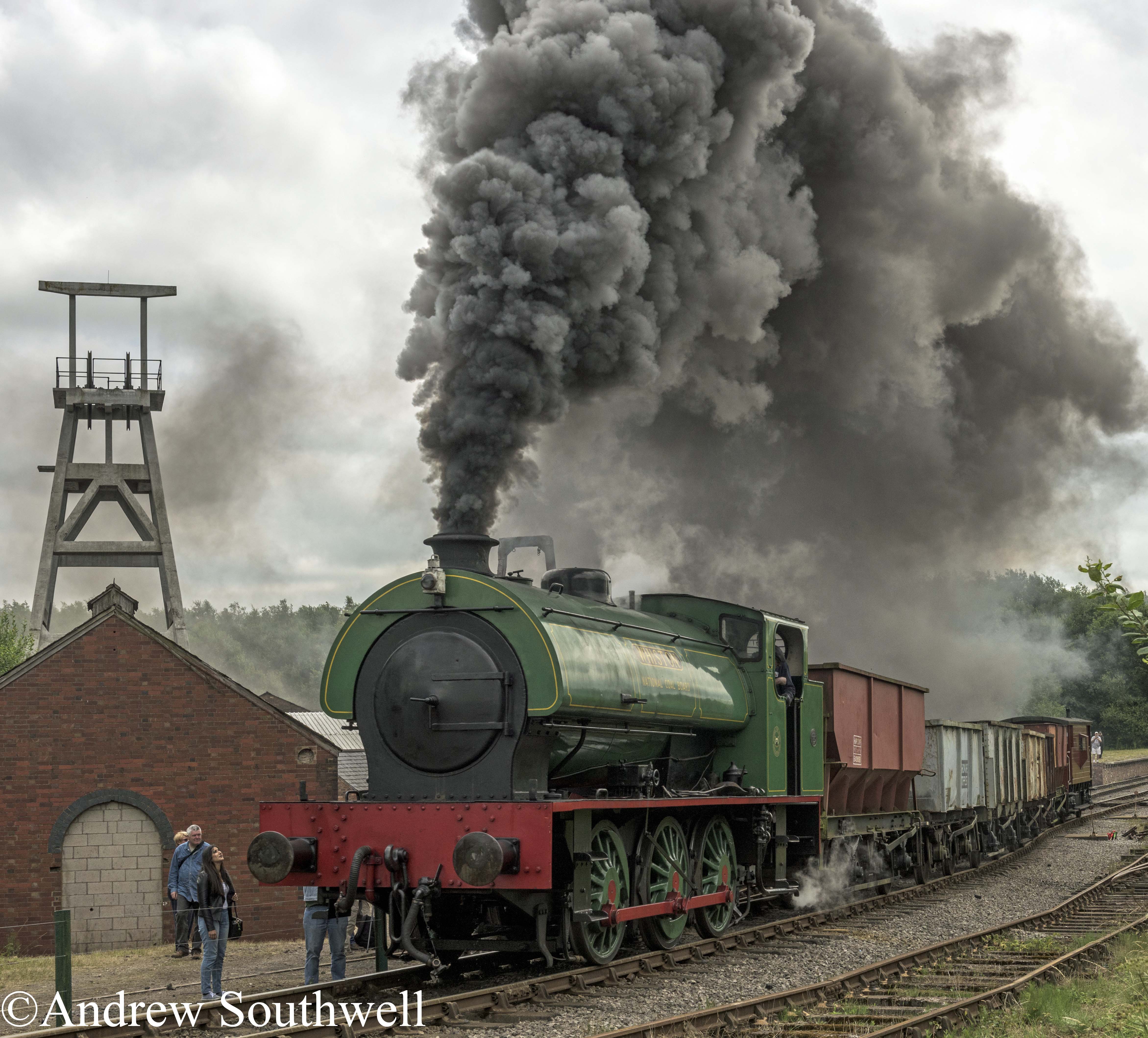 Hunslet 3694 Foxfield 16Jul2017 with copyright.jpg