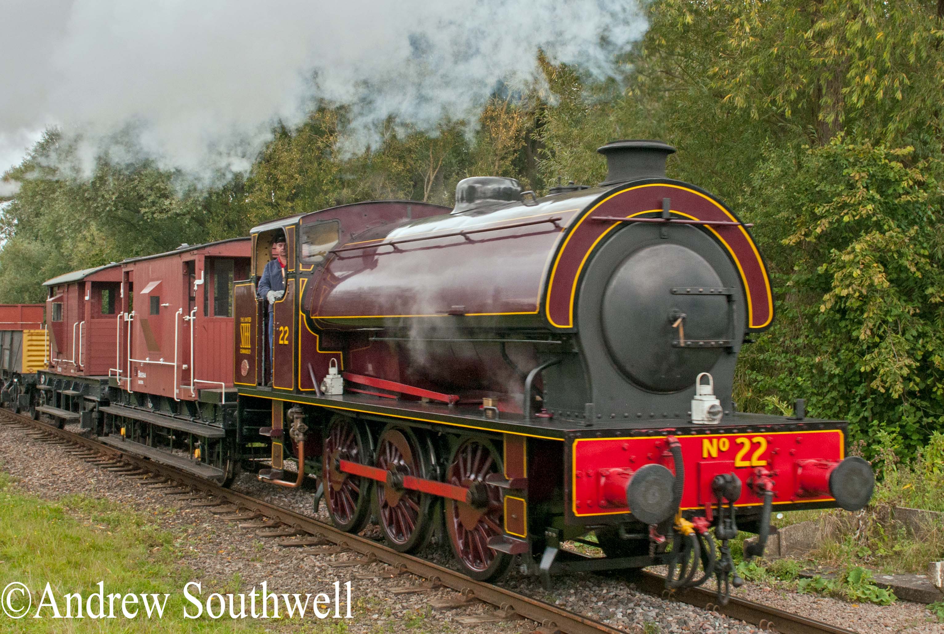 Hunslet 3844-3846 Nene Valley Rly Sept 2014 with copyright.jpg