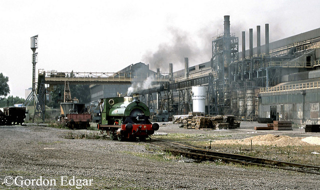 Peckett 1159 Heavy Section Mill at British Steel Appleby-Frodingham Works, Scunthorpe - September 1994.jpg