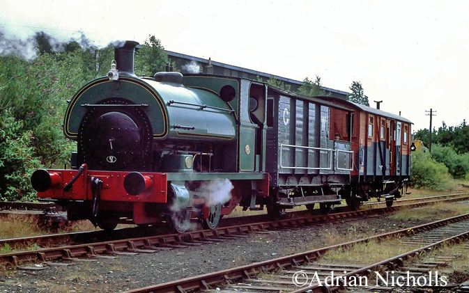 Peckett 1345 at Six Pit Junction, Llansamlet - July 1993.jpg