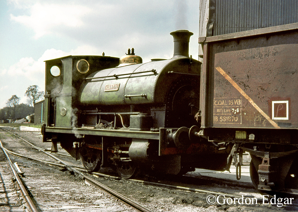 Peckett 1756  Snodland  June 1969.jpg