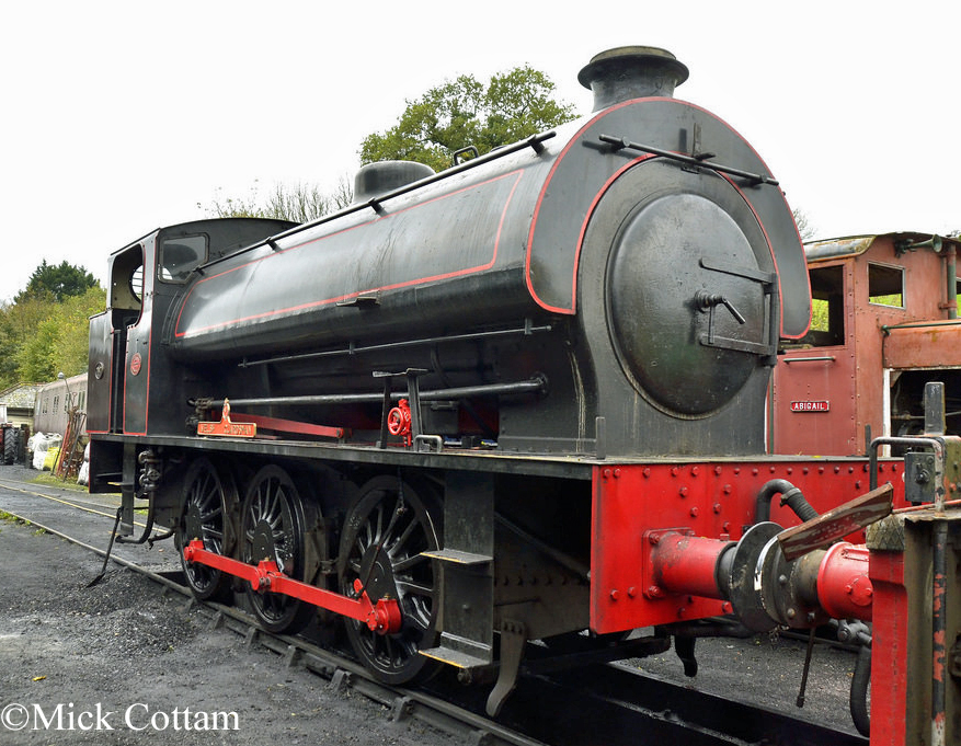 Robert Stephenson Hawthorn 7170 Gwili Oct 2017.jpg