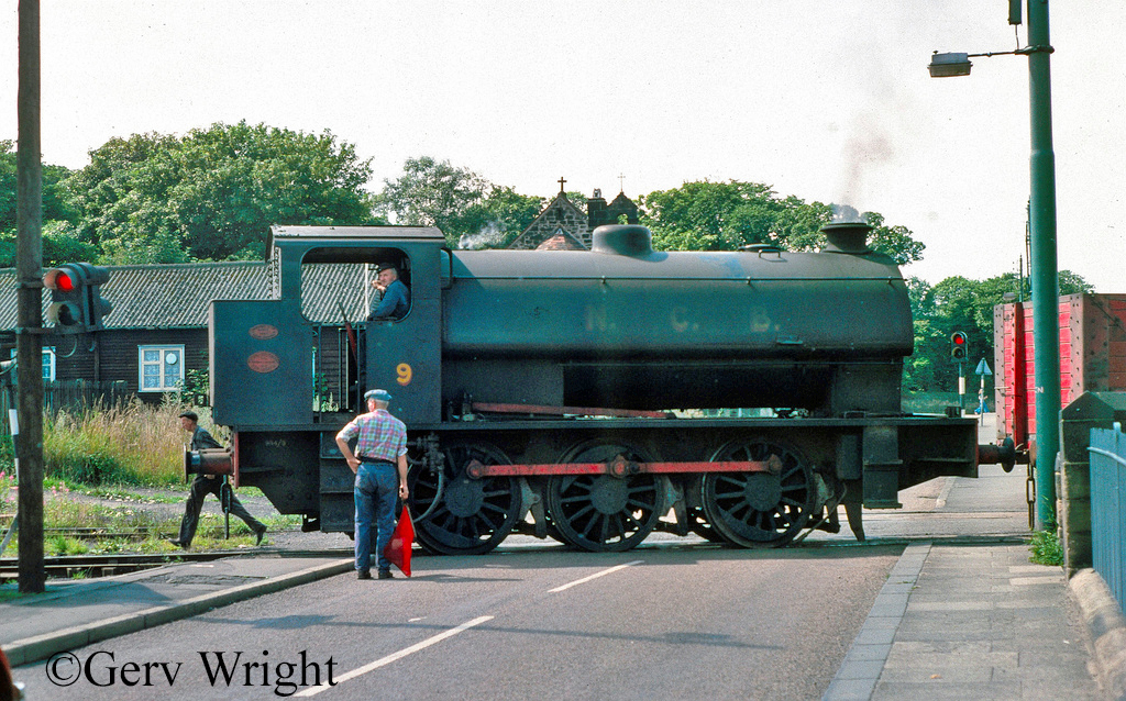 RSH 7097 at Backworth Colliery - August 1975.jpg