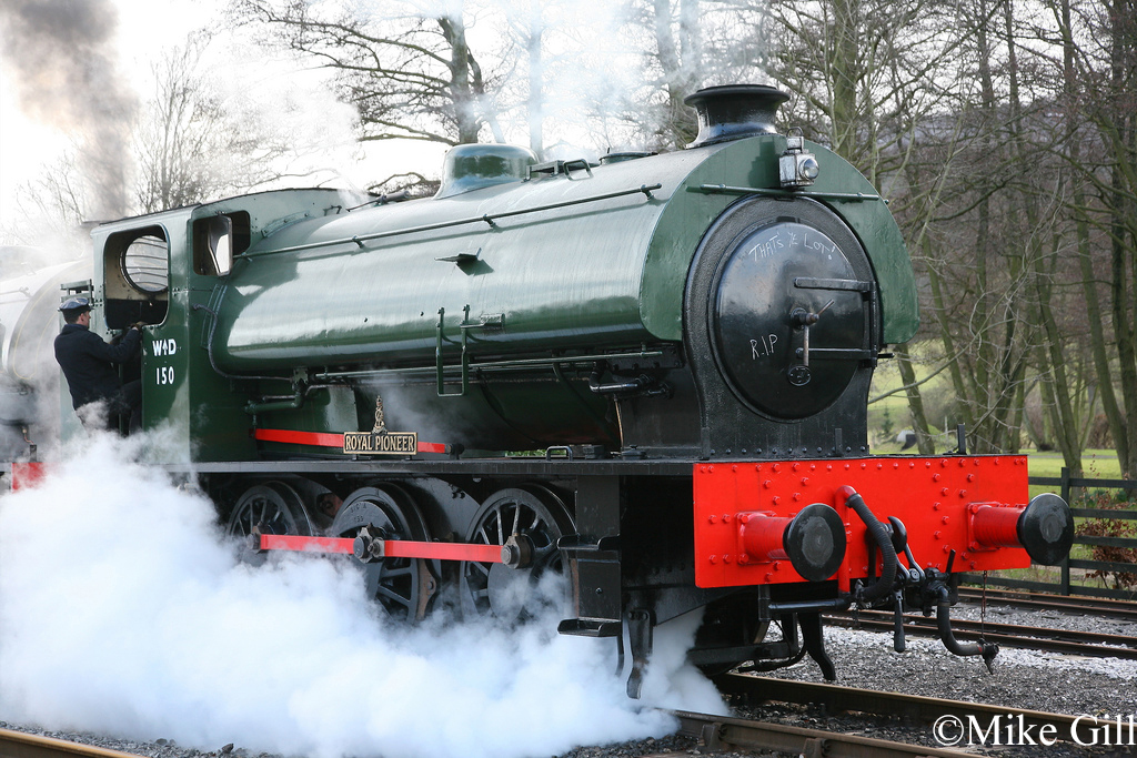 RSH 7136 Peak Rail March 2013.jpg