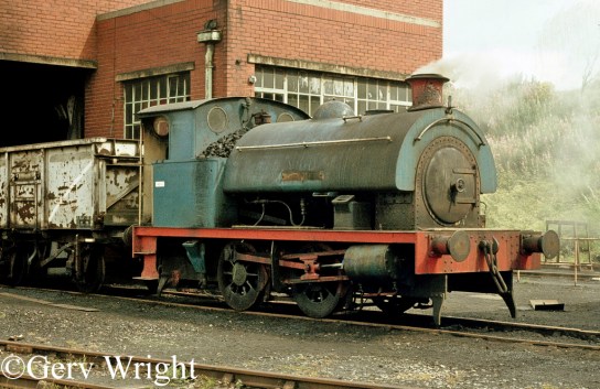 RSH 7485 at Agecroft Power Station - July 1977.jpg
