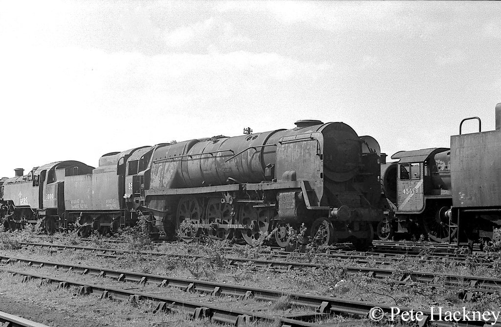35025 Brocklebank Line in Woodham's scrapyard at Barry - 1975.jpg