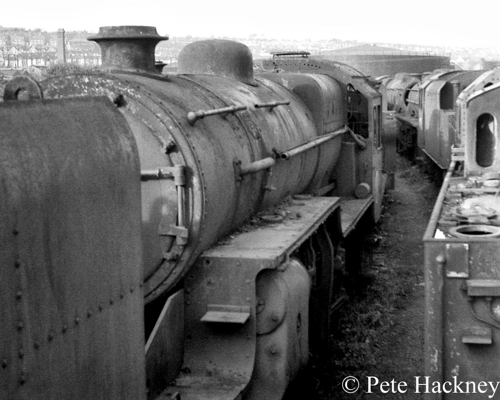 42859 in Woodham's scrapyard at Barry - October 1968