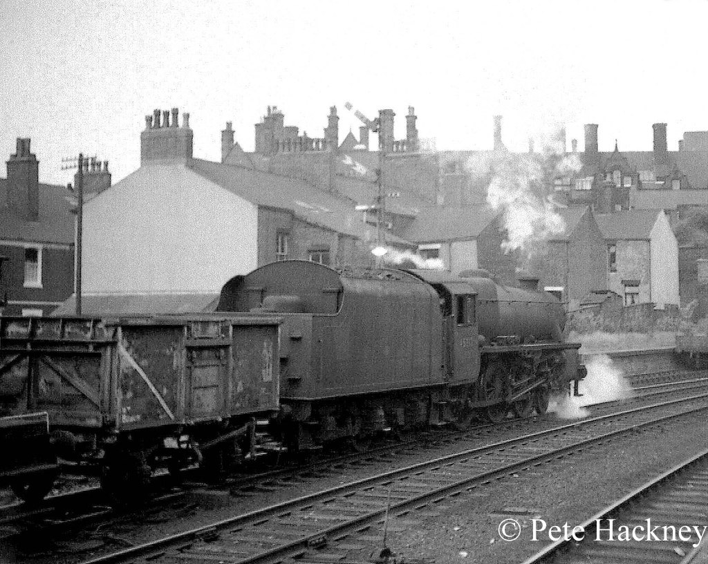 45212 on the Preston station avoiding lines - 1st August 1968.jpg
