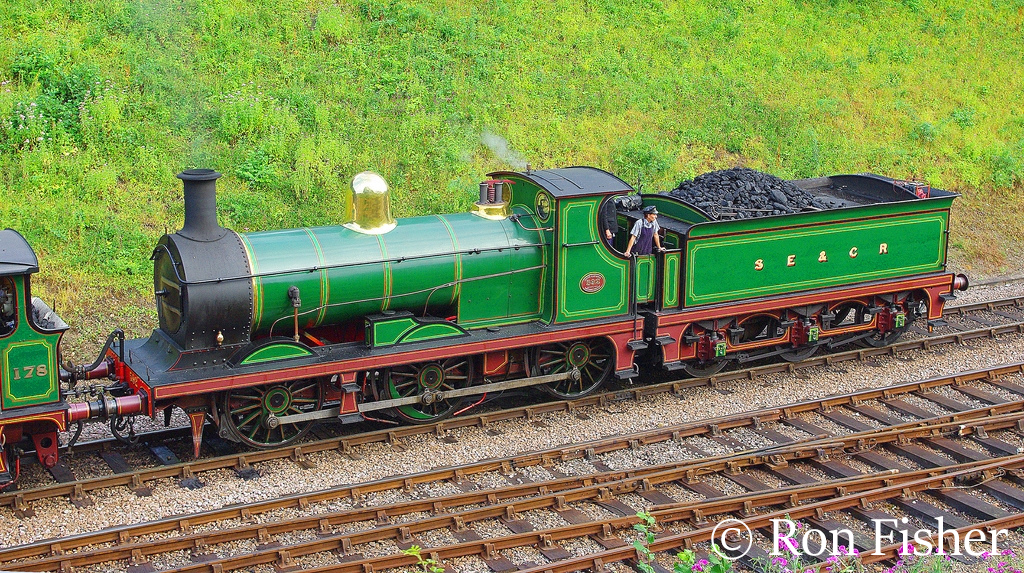 31592 at Horsted Keynes on the Bluebell Railway - August 2007.jpg