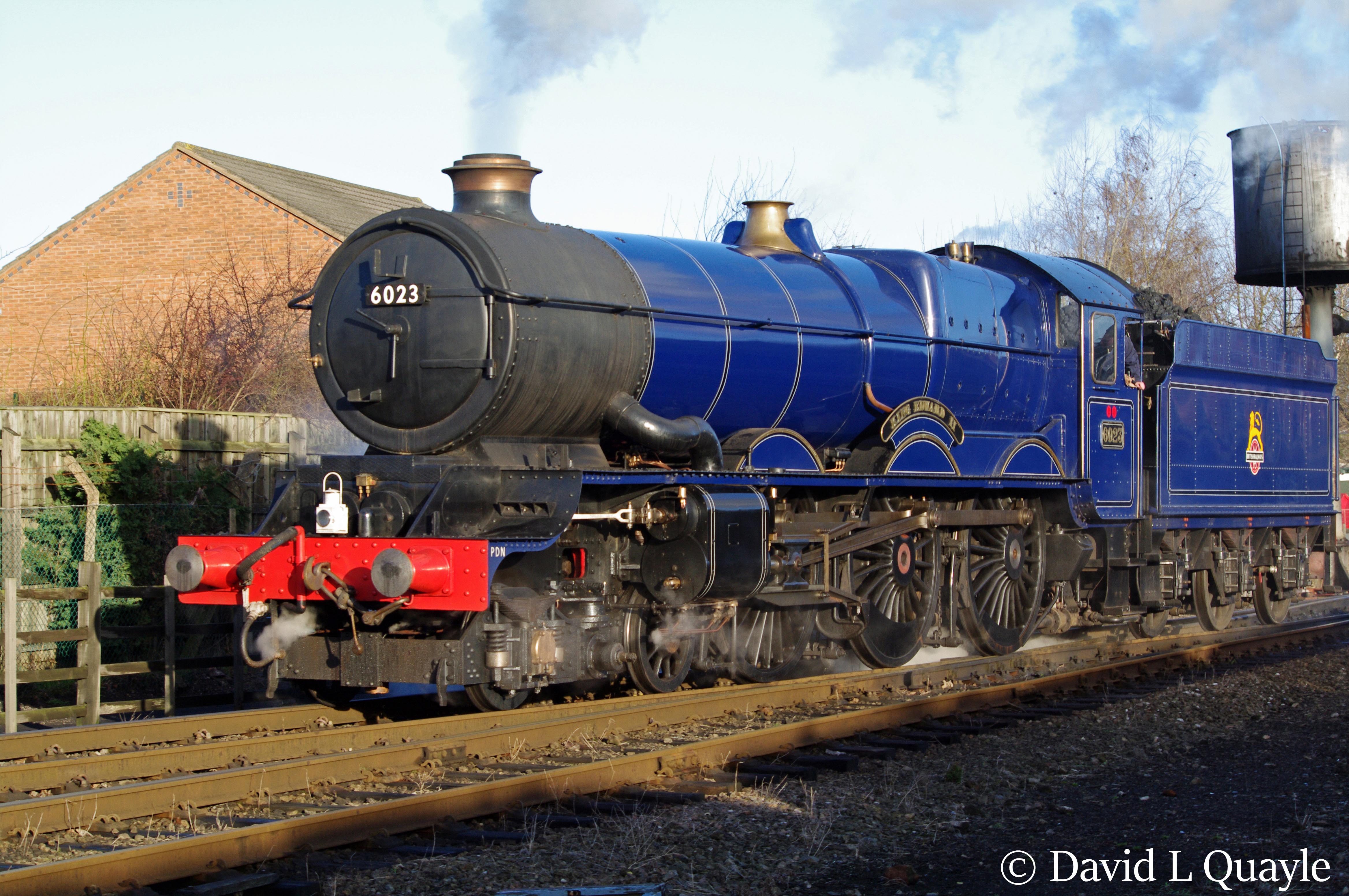 This image has an empty alt attribute; its file name is 6023-king-edward-ii-at-loughborough-on-the-great-central-railway-january-2013.jpg
