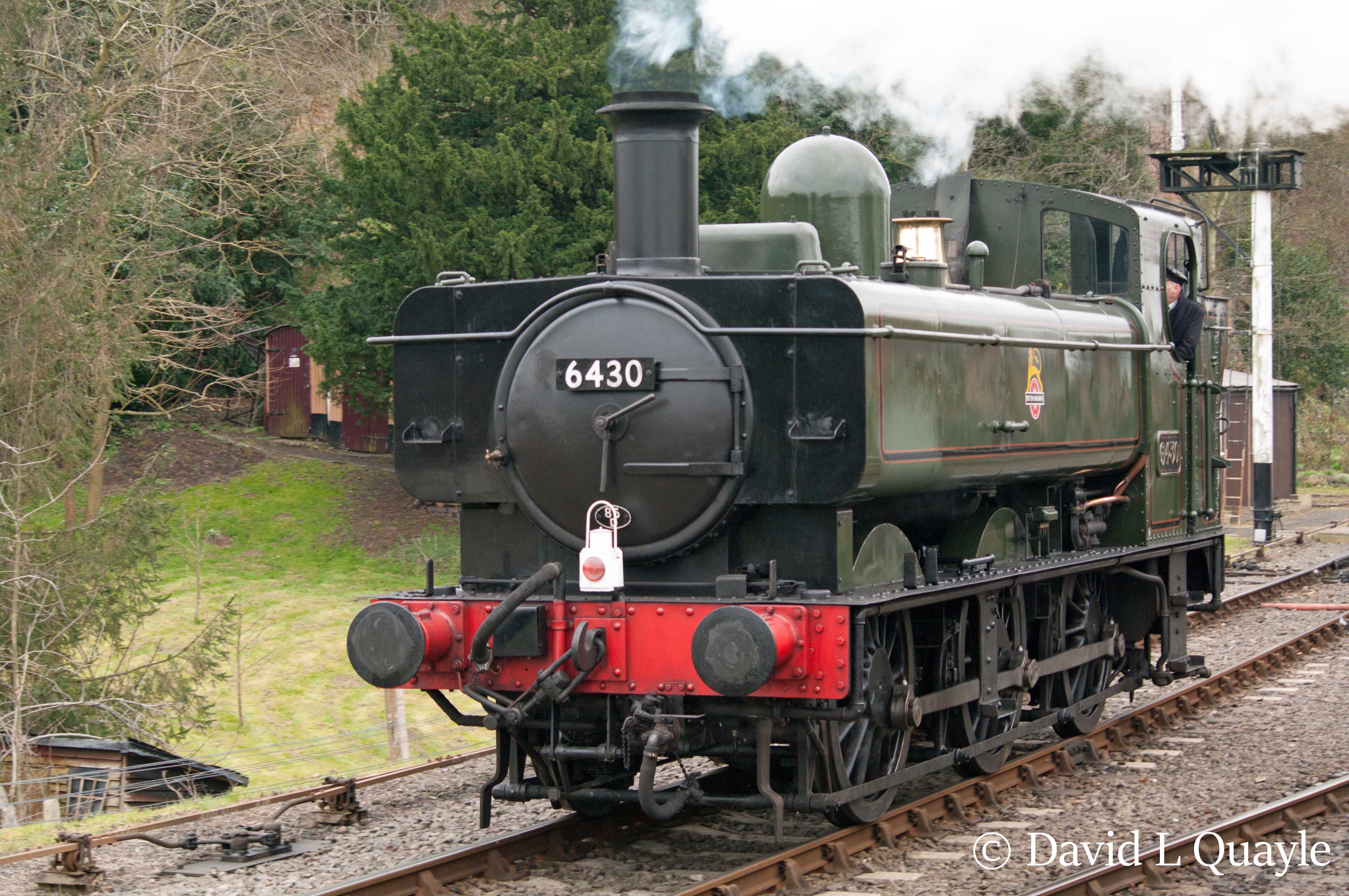 This image has an empty alt attribute; its file name is 6430-at-bewdley-on-the-severn-valley-railway-march-2016.jpg