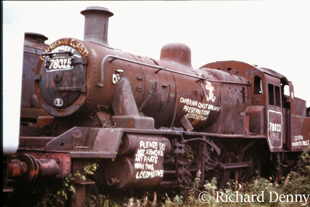 78022 in Woodham's scrapyard at Barry - September 1973.jpg