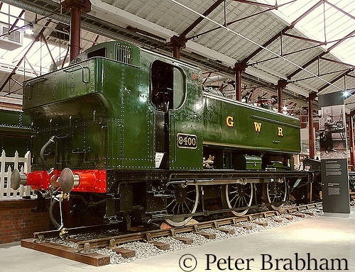 This image has an empty alt attribute; its file name is 9400-at-steam-at-swindon-may-2008.jpg