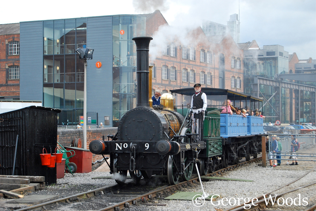 Planet at the Manchester Museum of Science and Industry - August 2011.jpg
