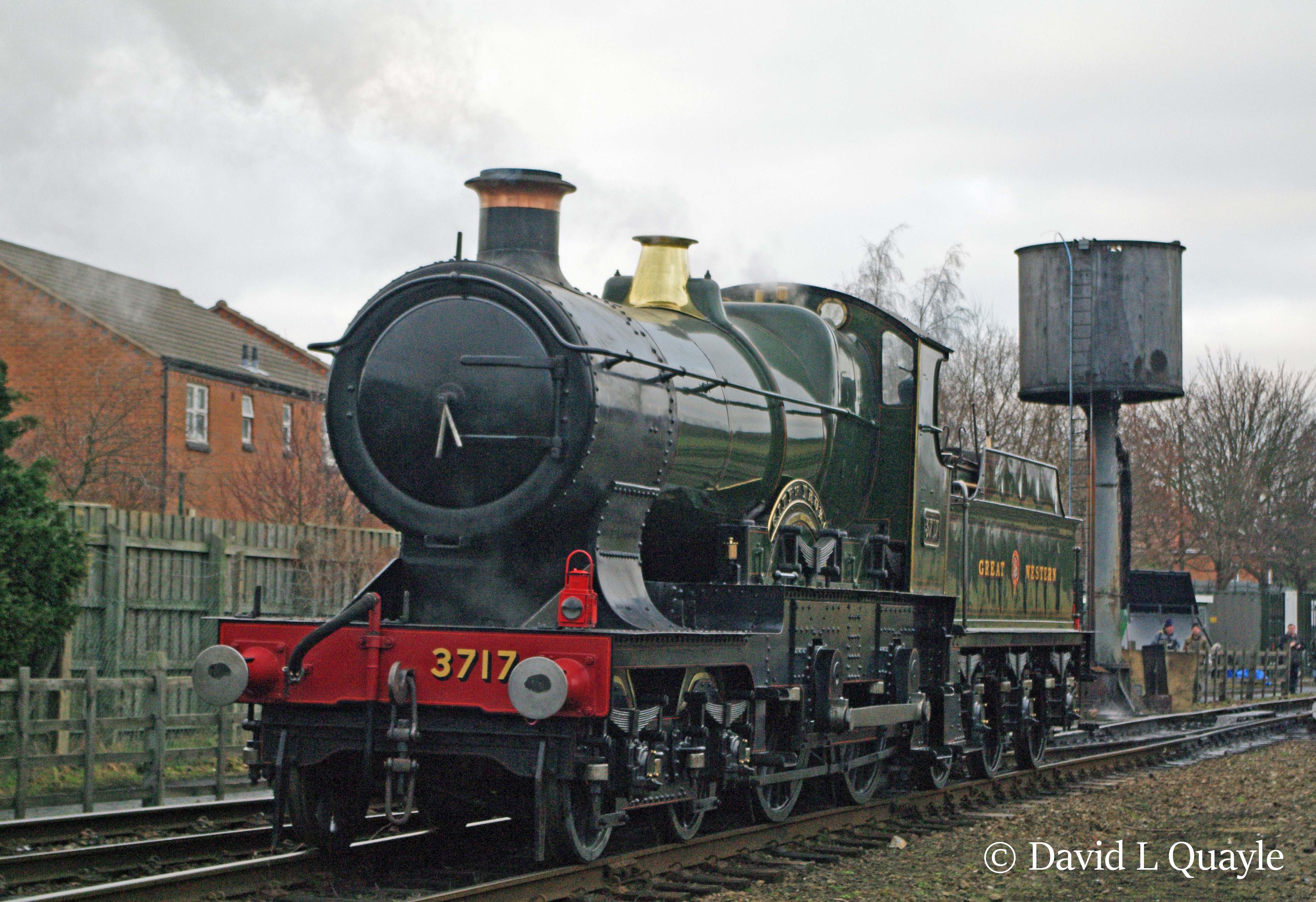 This image has an empty alt attribute; its file name is 3440-city-of-truro-at-loughborough-on-the-great-central-railway-january-2011.jpg