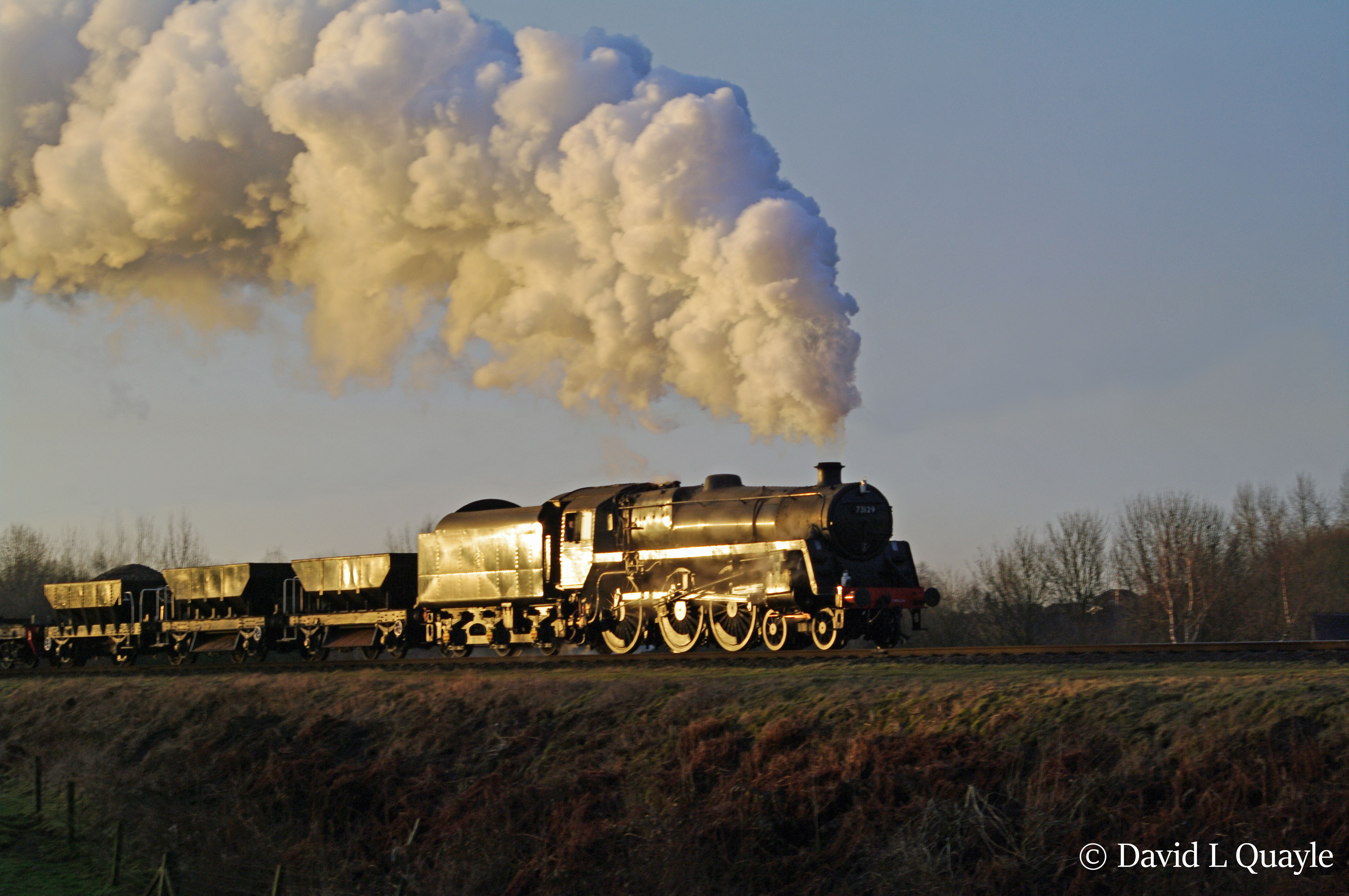 This image has an empty alt attribute; its file name is 73129-at-burrs-country-park-on-the-east-lancashire-railway-with-a-3p20-parcels-charter-february-2015-gggggg.jpg