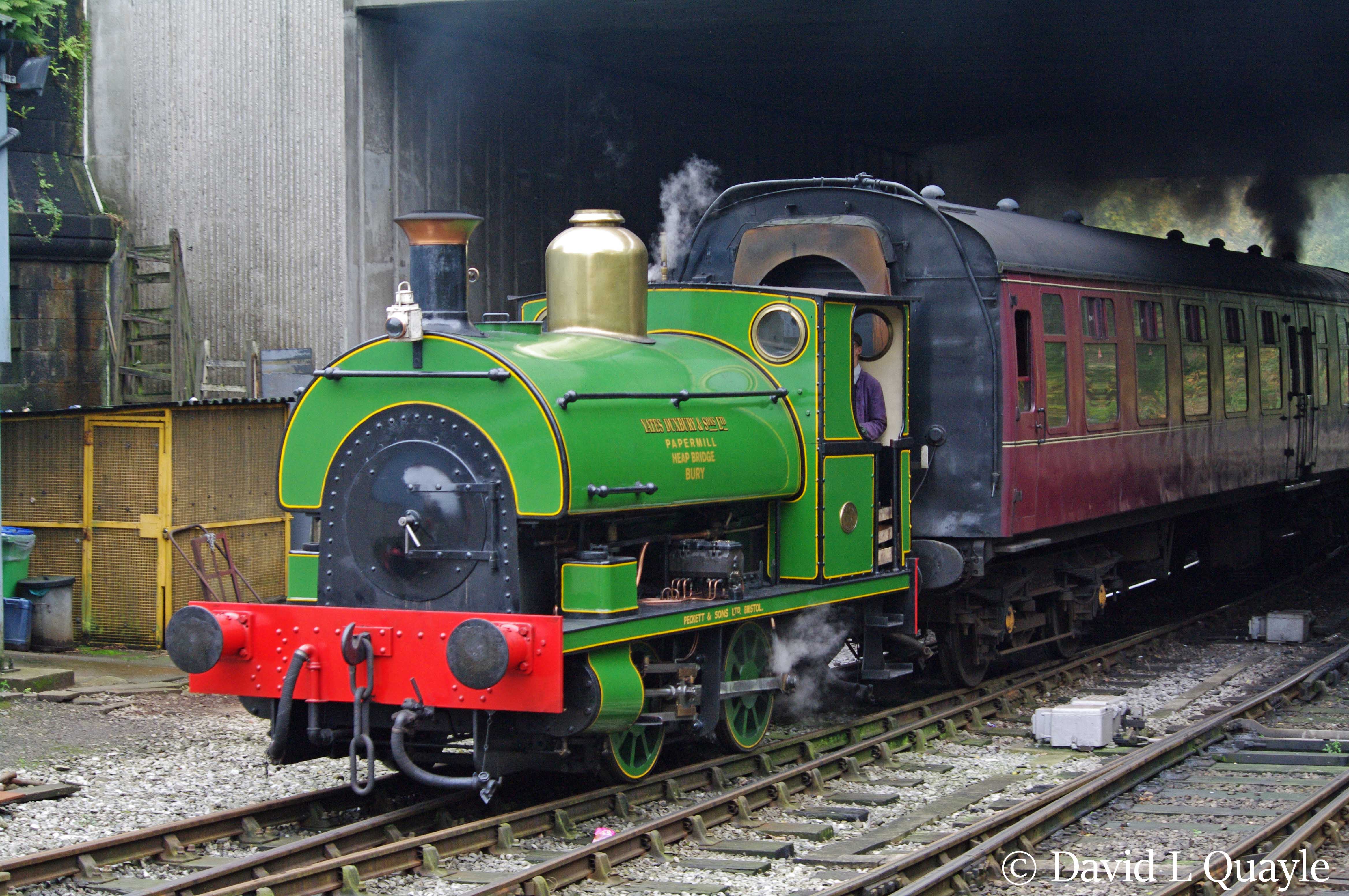 This image has an empty alt attribute; its file name is 1370-at-bury-on-the-east-lancs-railway-e28093-october-2014.jpg