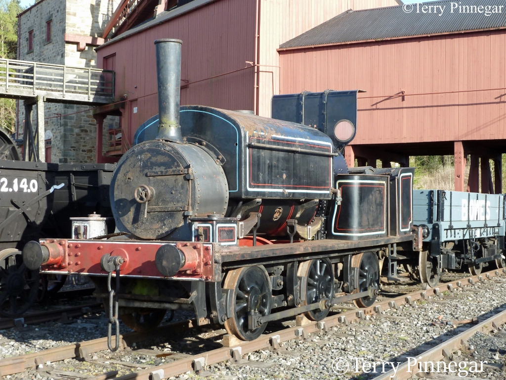 This image has an empty alt attribute; its file name is mw-1532.jpg