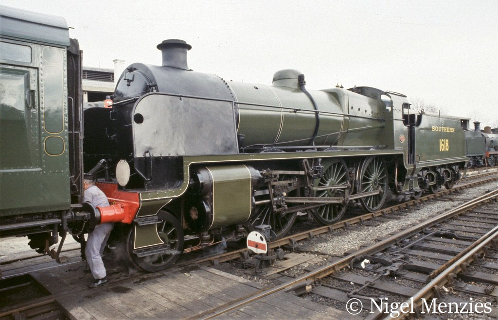 31618 (SR A618, SR 1618 & BR 31618) – Preserved British Steam Locomotives
