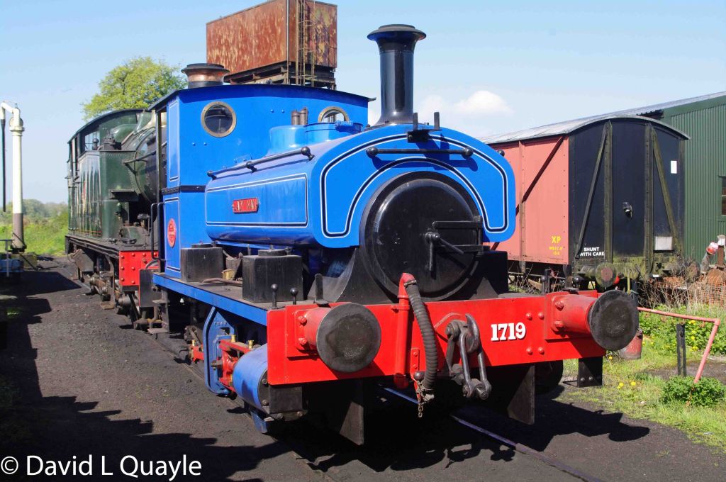 This image has an empty alt attribute; its file name is andrew-barclay-1719-lady-nan-at-cranmore-on-the-east-somerset-railway-may-2018-1.jpg