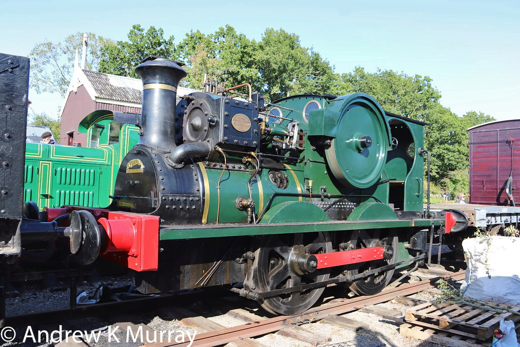This image has an empty alt attribute; its file name is aveling-porter-6158-at-the-yaxham-light-railway-september-2019.jpg
