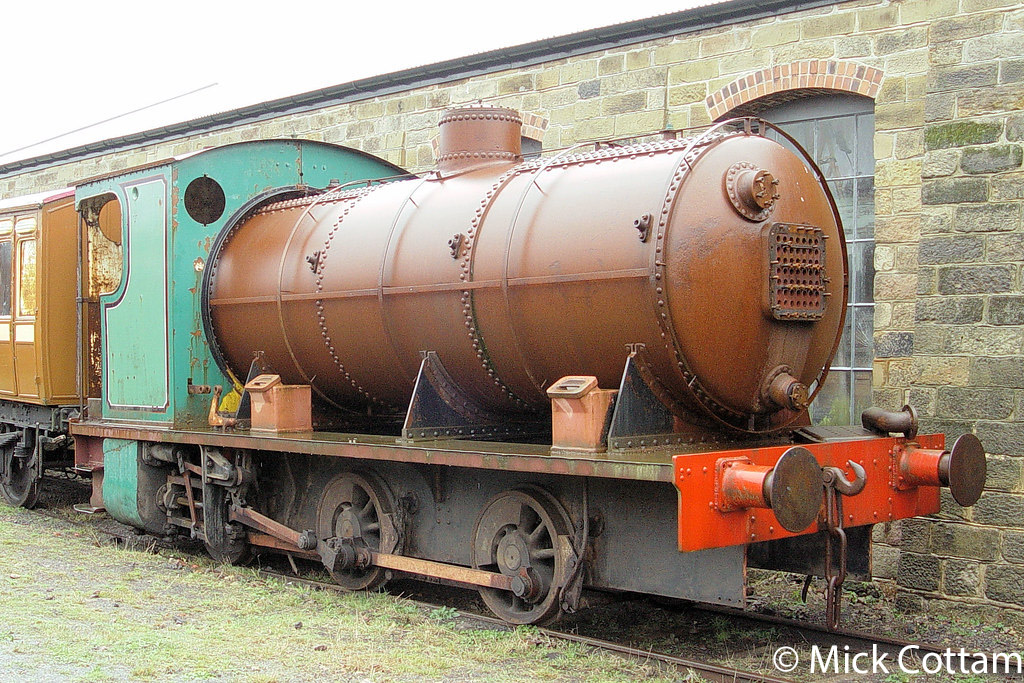 This image has an empty alt attribute; its file name is hl-3746-at-the-tanfield-railway-december-2009.jpg