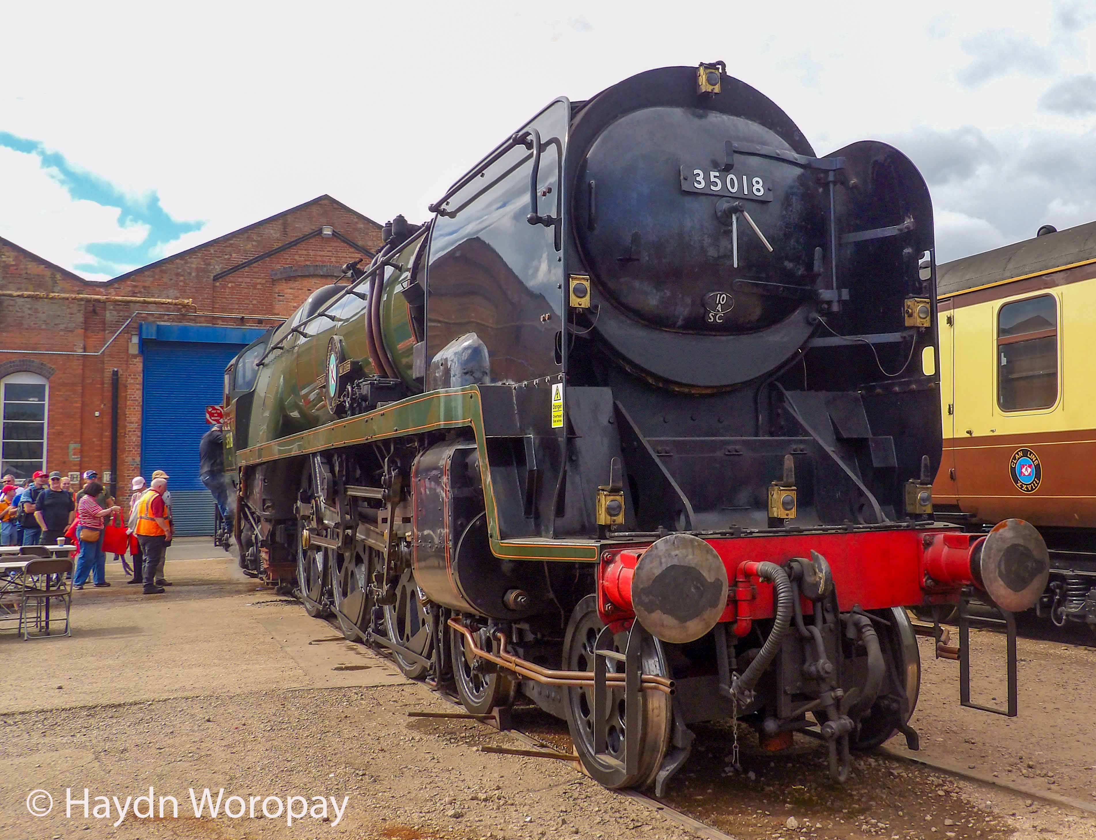 35018 British India Line (SR 21C18 & Br 35018) – Preserved British