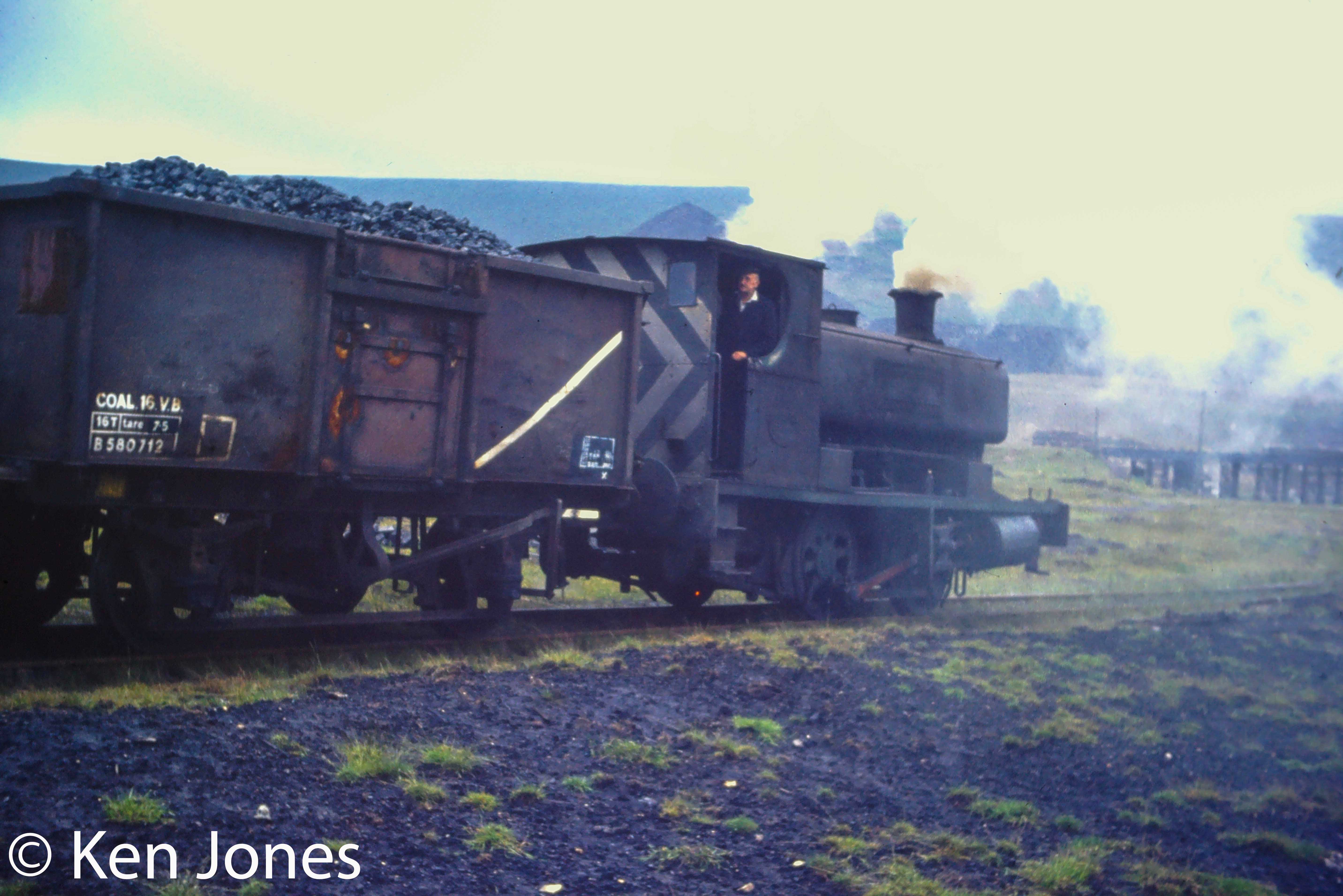 Andrew Barclay Works No 1619 Toto 0-4-0ST – Preserved British